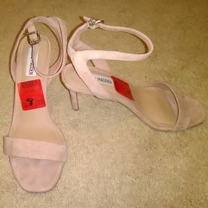 Steve Madden Suede Heels